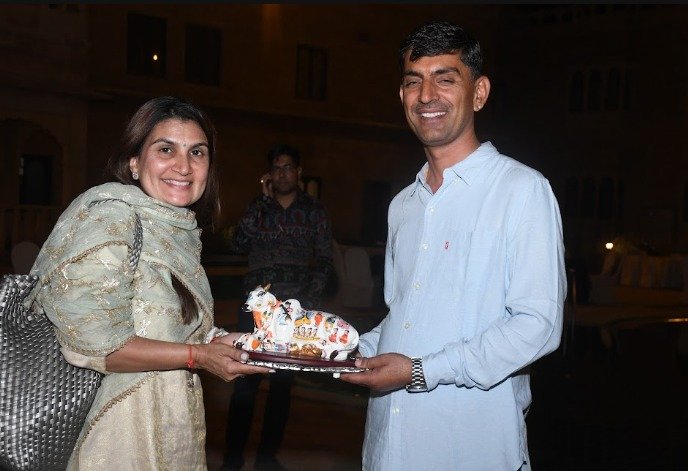 Appreciation Gift Presentation